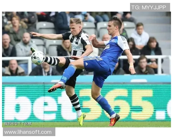 斯旺西主场迎战纽卡斯全力争胜展现英超激情对决 斯旺西主场迎战纽卡斯全力争胜展现英超激情对决